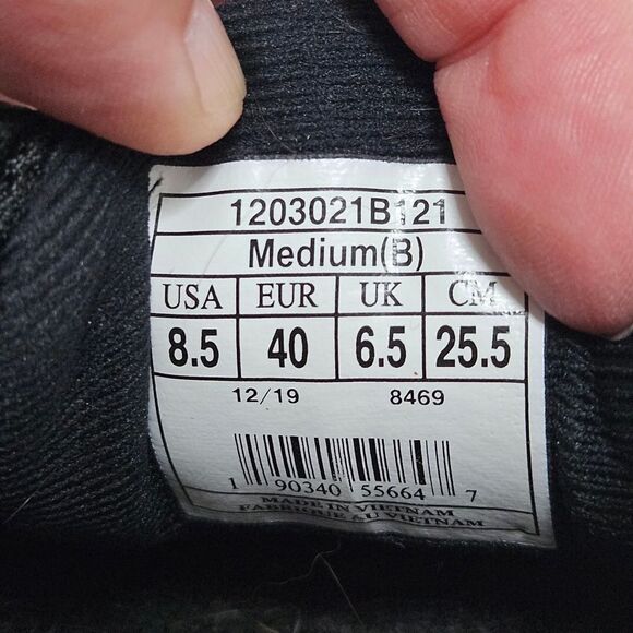 Brooks Revel 3 Low Top Running Shoes Sneakers White Black Women's Sz 8.5 M (B) - Picture 2 of 10